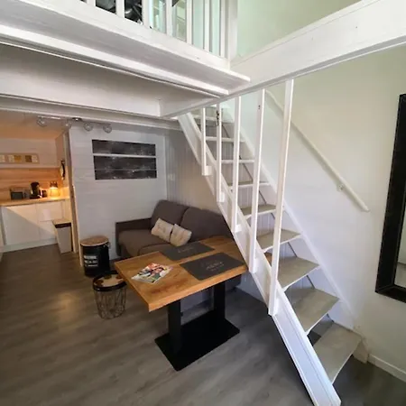 Port : Mezzanine, Climatisee, Animaux -10kg, Parking, 4 Pers. - Fr-1-798-54 Villa *